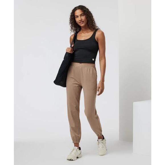 Vuori Boyfriend Jogger Sweatpants in Goldenrod Heather Small - Picture 1 of 7